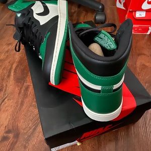 Retro 1s